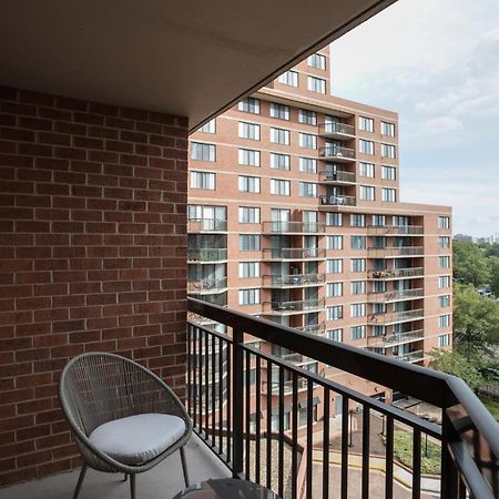 Stylish And Charming Apartment In Pentagon City Арлингтън Екстериор снимка